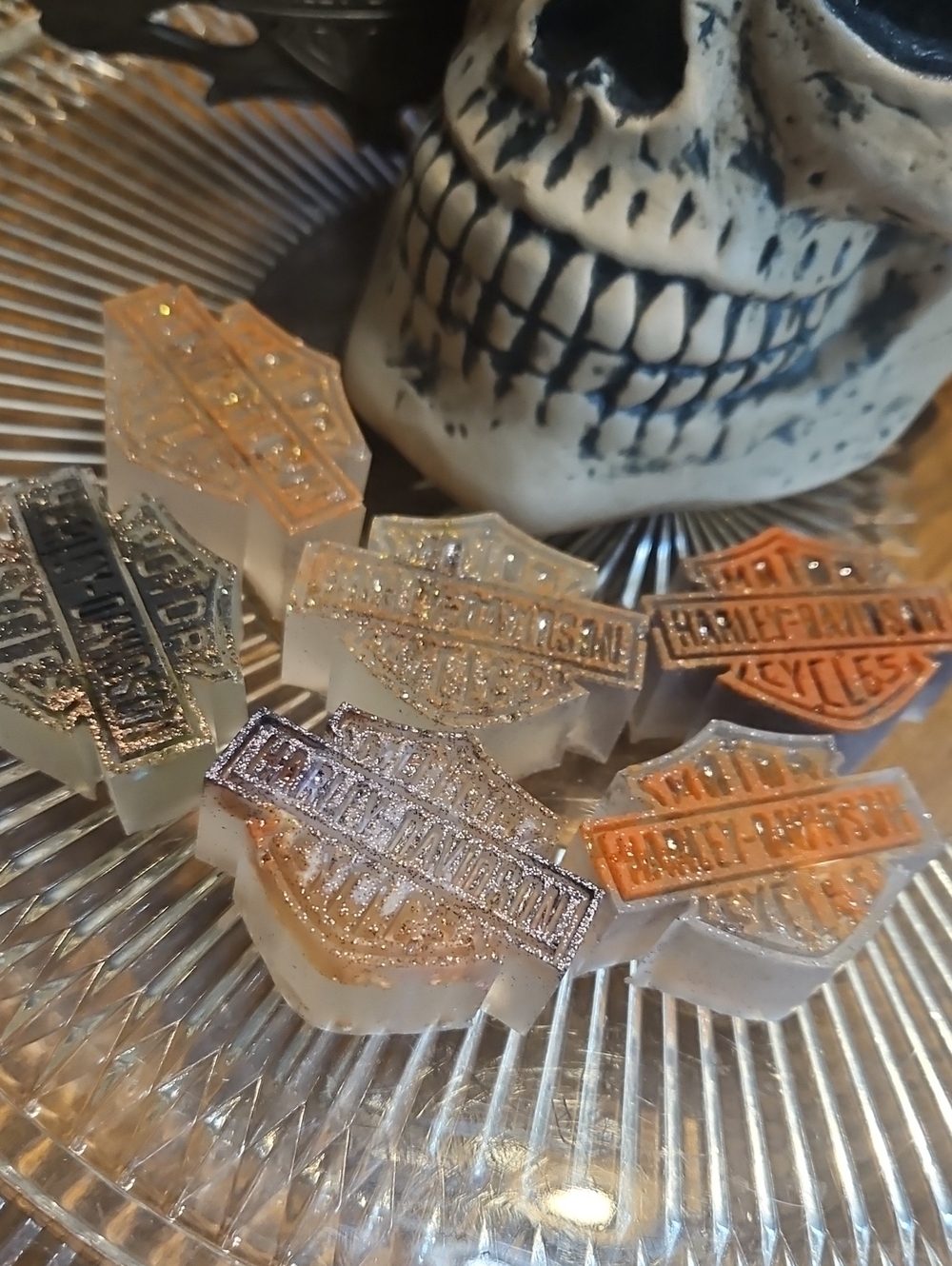 Handcrafted Harley-Davidson Glitter Bar & Shield Logo Accent Art NEW